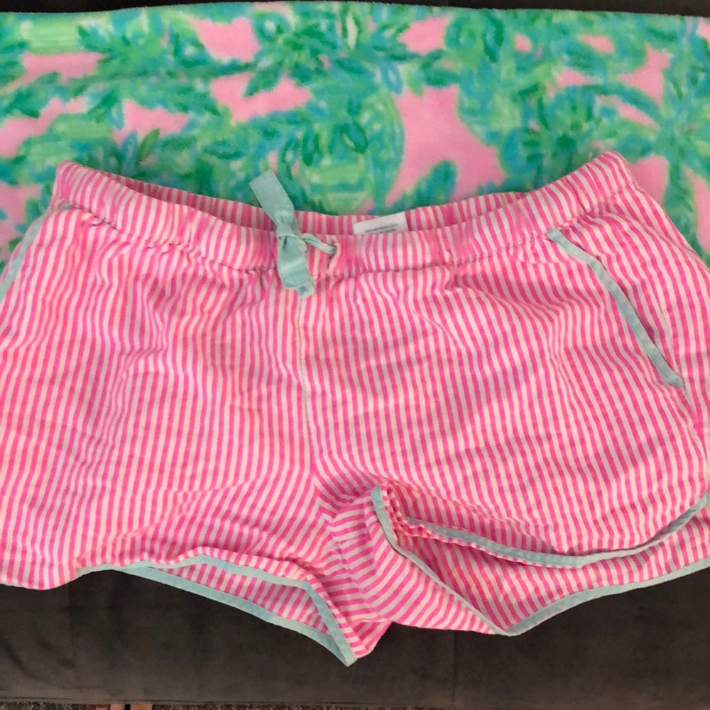 Cute vineyard vines Pj shorts